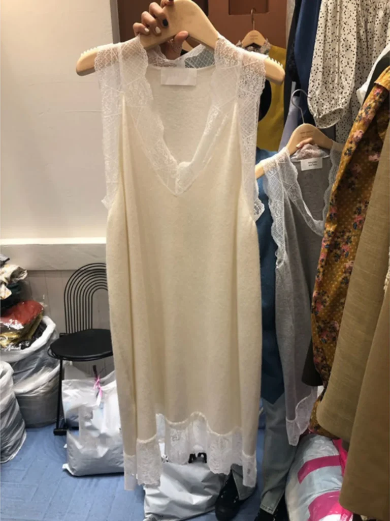 Elegant plus Size Summer Dress with Wood Grain  Sleeveless Vest Style A-Line Midi Dress for Plump Women Korean Style 2