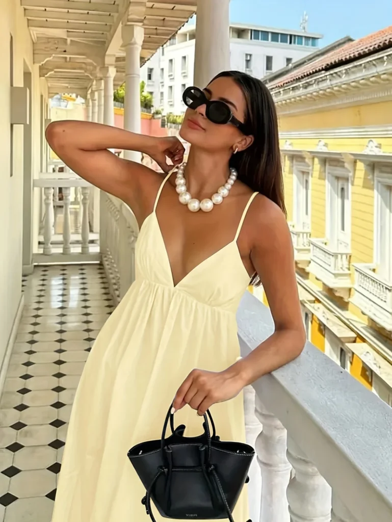 Women's Summer Vacation Solid Color Backless Thin Strap Dress 4
