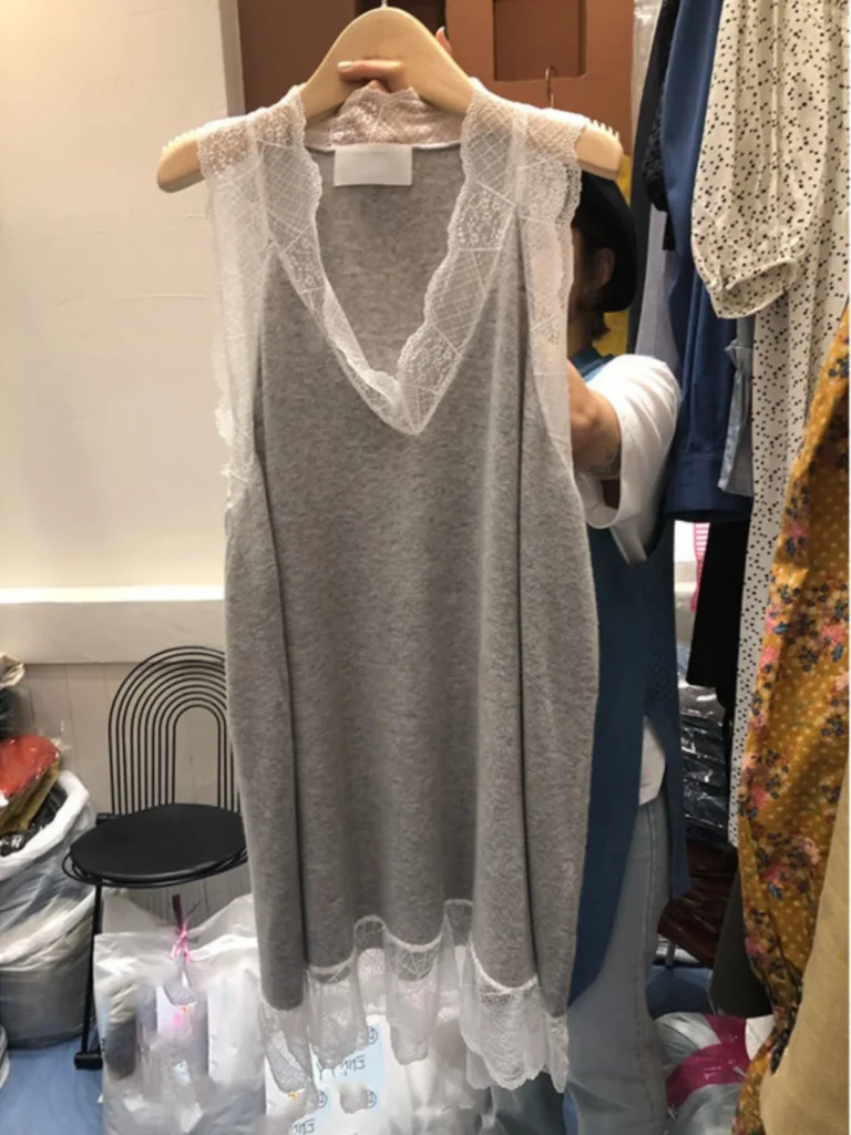 Elegant plus Size Summer Dress with Wood Grain  Sleeveless Vest Style A-Line Midi Dress for Plump Women Korean Style 1