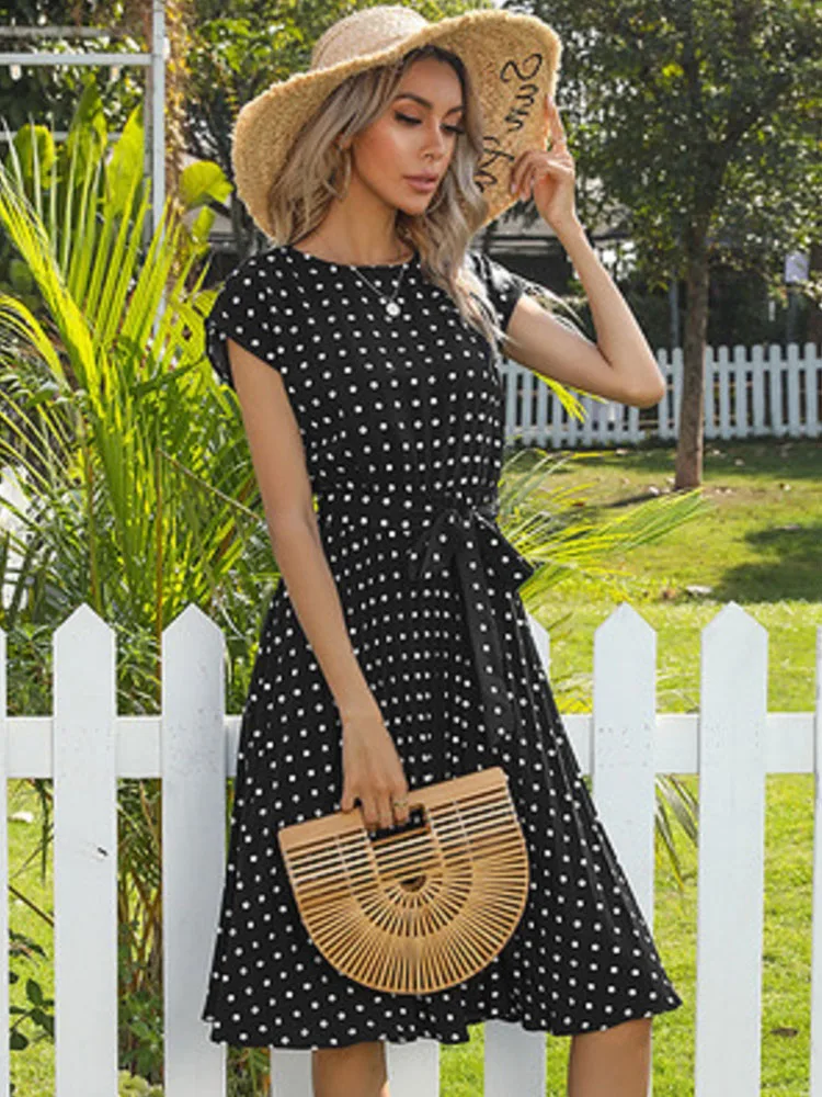 2022 New Summer Polka Dots Sleeveless Pleated Dresses For Women High Waist Midi Elegant Office Green Lady Dinner Party Clothes 2