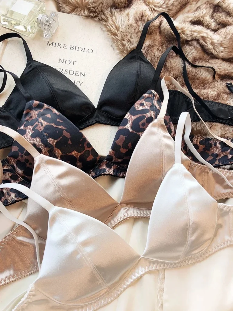 Summer Women Underwear Set Sexy Silken Triangle Cup Wireless Bras French Bralette Seamless Intimates Bra and Thong Lingerie Set 5